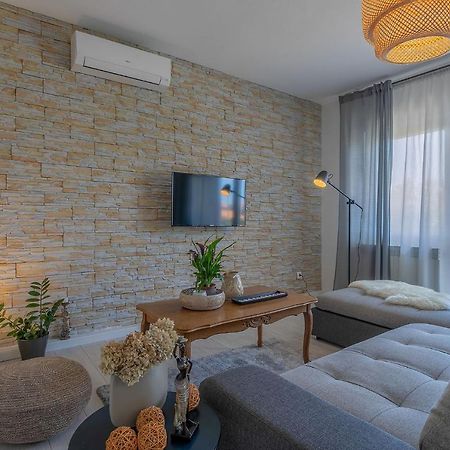 Premium 100M2 Sea View Apartment Ližnjan Eksteriør bilde