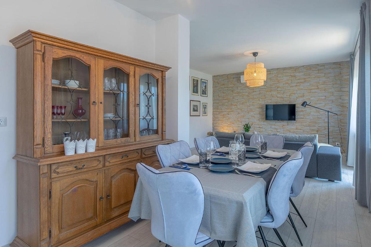 Premium 100M2 Sea View Apartment Ližnjan Eksteriør bilde