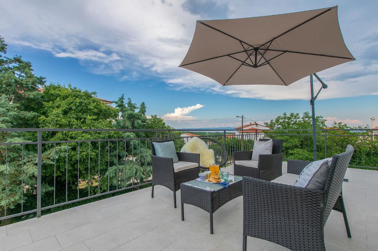 Premium 100M2 Sea View Apartment Ližnjan Eksteriør bilde